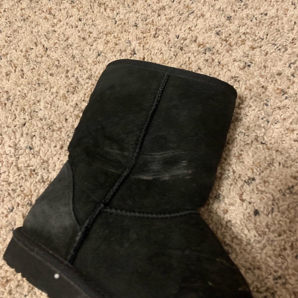 Black Short Uggs - image 6